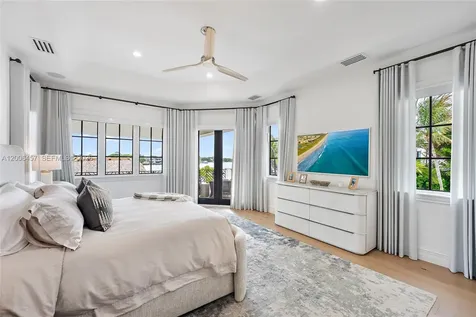 19020 Point Drive Tequesta FL 33469