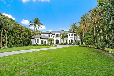 19020 Point Drive Tequesta FL 33469