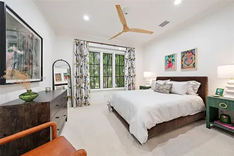 19020 Point Drive Tequesta FL 33469