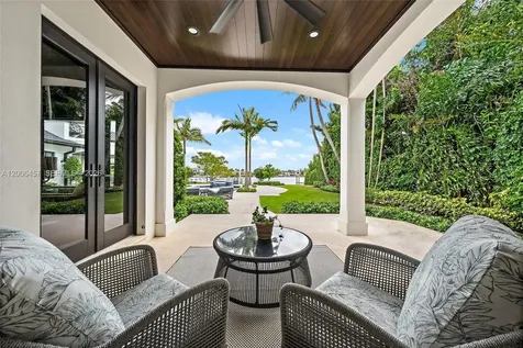 19020 Point Drive Tequesta FL 33469
