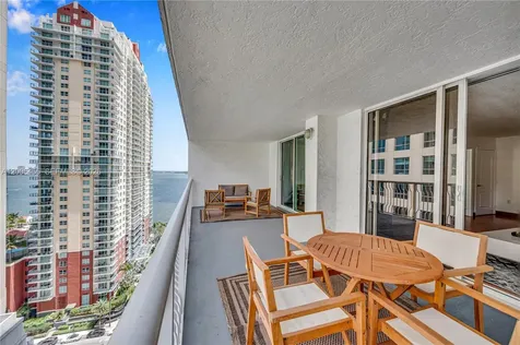 1200 Brickell Bay Drive Miami FL 33131