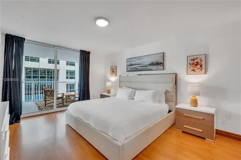 1200 Brickell Bay Drive Miami FL 33131