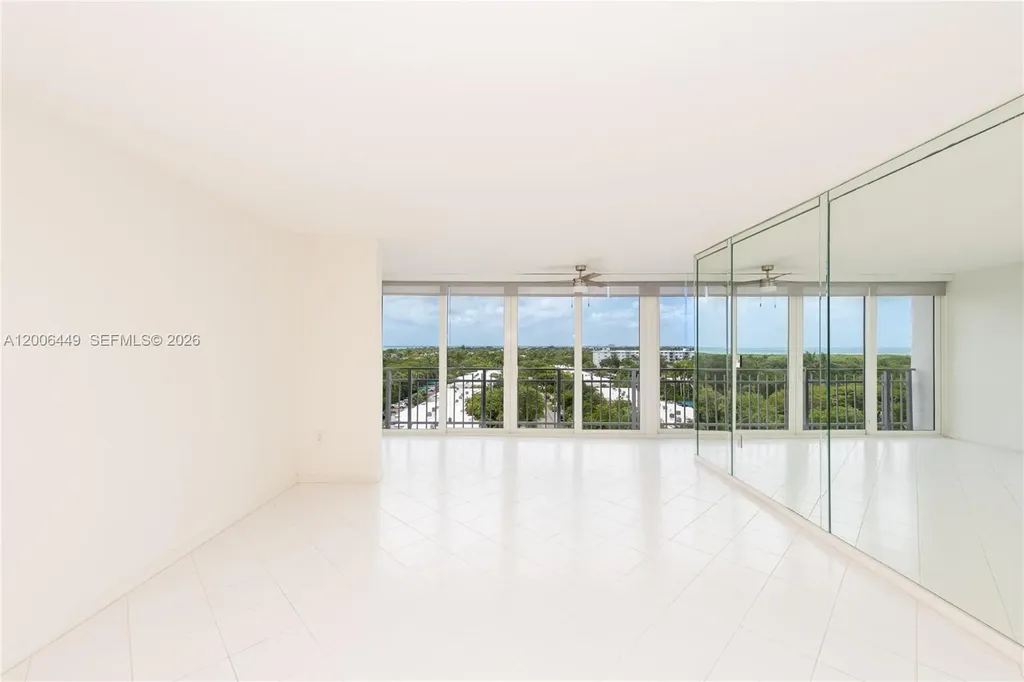 600 Grapetree Drive Key Biscayne FL 33149