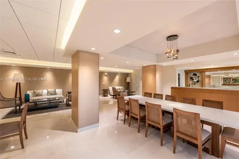 600 Grapetree Drive Key Biscayne FL 33149