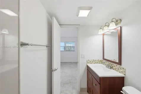 2000 S Federal Highway Boynton Beach FL 33435