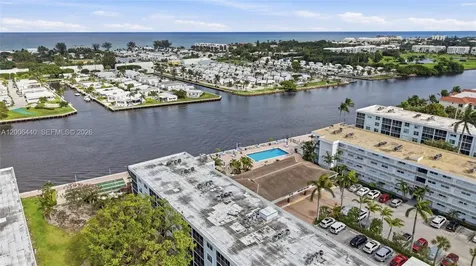 2000 S Federal Highway Boynton Beach FL 33435