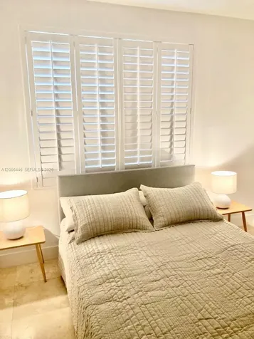 826 7th Street Miami Beach FL 33139