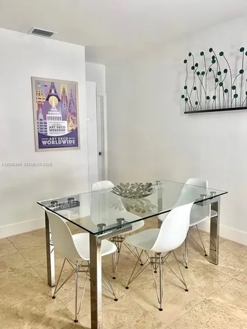 826 7th Street Miami Beach FL 33139
