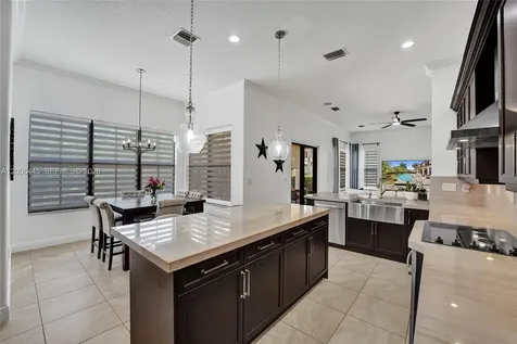 3701 NW 85th Terrace Cooper City FL 33024