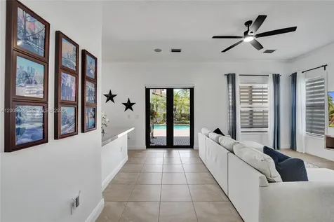 3701 NW 85th Terrace Cooper City FL 33024