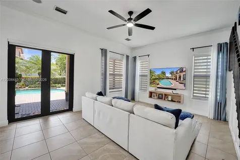 3701 NW 85th Terrace Cooper City FL 33024