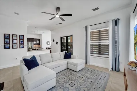3701 NW 85th Terrace Cooper City FL 33024