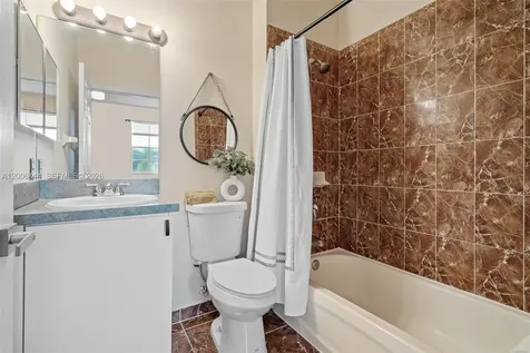 627 E Mowry Court Homestead FL 33030