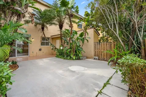 627 E Mowry Court Homestead FL 33030