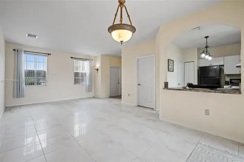 627 E Mowry Court Homestead FL 33030