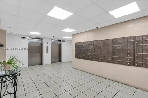 5055 NW 7th Street Miami FL 33126