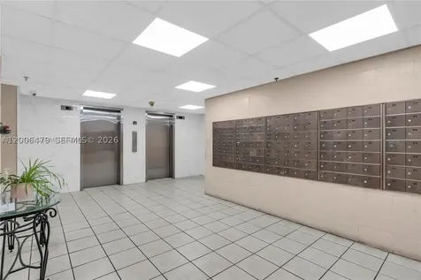 5055 NW 7th Street Miami FL 33126