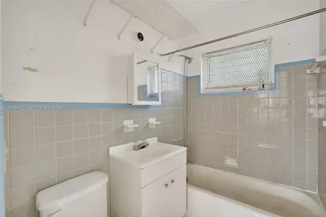 2110 NW 24th Street Miami FL 33142