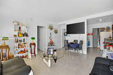 2110 NW 24th Street Miami FL 33142
