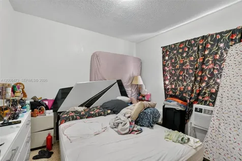 2110 NW 24th Street Miami FL 33142