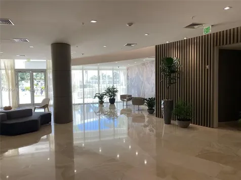 10275 Collins Avenue Bal Harbour FL 33154