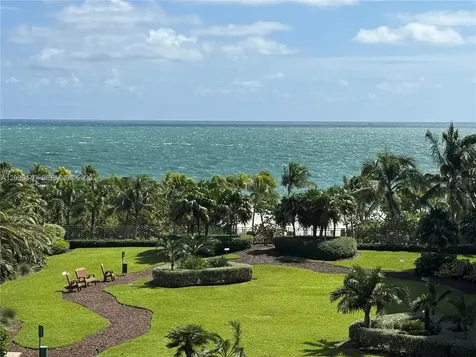 10275 Collins Avenue Bal Harbour FL 33154