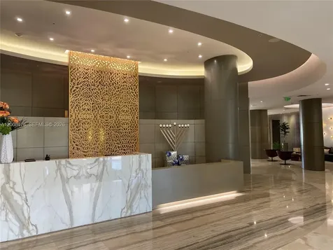 10275 Collins Avenue Bal Harbour FL 33154