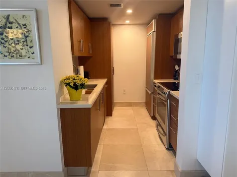 10275 Collins Avenue Bal Harbour FL 33154