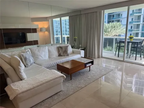 10275 Collins Avenue Bal Harbour FL 33154