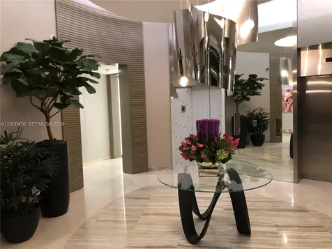 10275 Collins Avenue Bal Harbour FL 33154