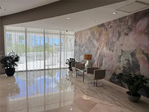 10275 Collins Avenue Bal Harbour FL 33154