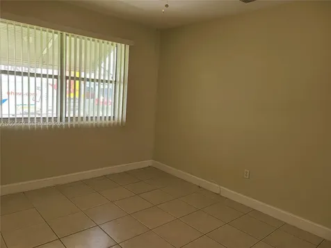 6580 Grant Street Hollywood FL 33024