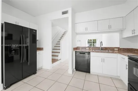 40 Simonton Circle Weston FL 33326