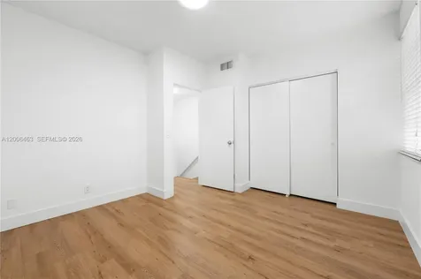 40 Simonton Circle Weston FL 33326