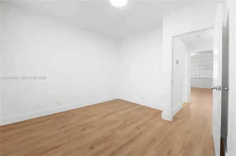 40 Simonton Circle Weston FL 33326
