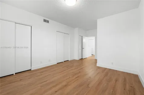 40 Simonton Circle Weston FL 33326