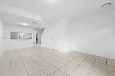 40 Simonton Circle Weston FL 33326