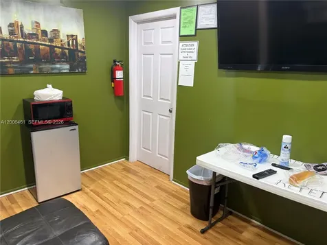 2331 N State Road 7 Lauderhill FL 33313