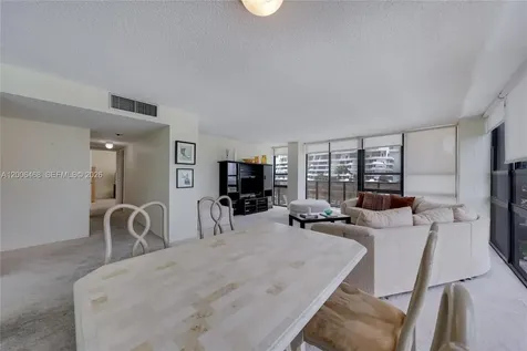600 NE 36th Street Miami FL 33137