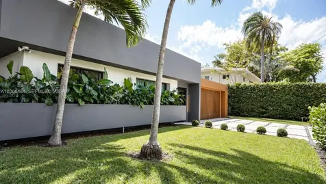2110 NE 191st Drive North Miami Beach FL 33179