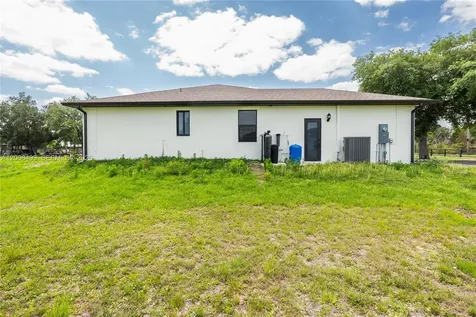 655 N Olivo Street Clewiston FL 33440