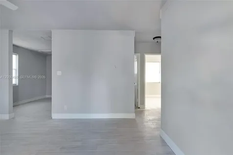 562 W 4th Street Riviera Beach FL 33404