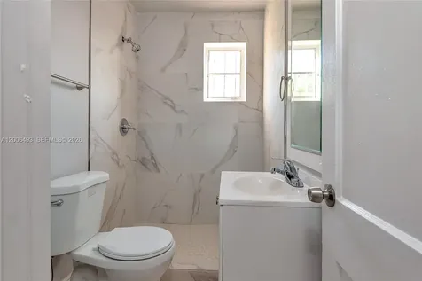 562 W 4th Street Riviera Beach FL 33404