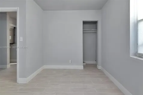 562 W 4th Street Riviera Beach FL 33404