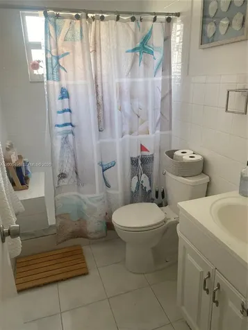 900 SW 84th Avenue Miami FL 33144