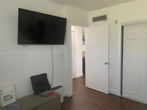 900 SW 84th Avenue Miami FL 33144