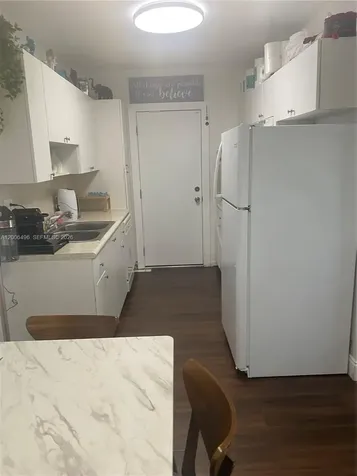 900 SW 84th Avenue Miami FL 33144
