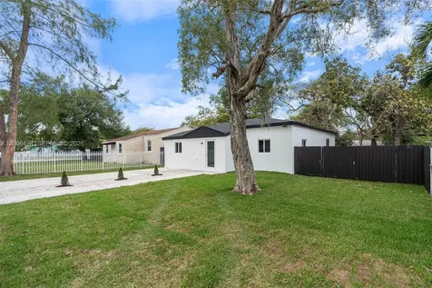 1305 Dunad Avenue Opa-Locka FL 33054