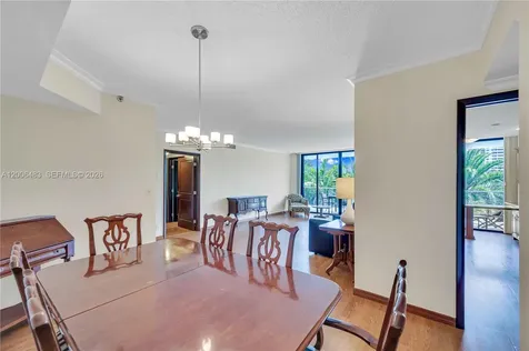 2800 Island Boulevard Aventura FL 33160