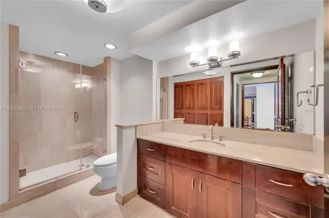 2800 Island Boulevard Aventura FL 33160